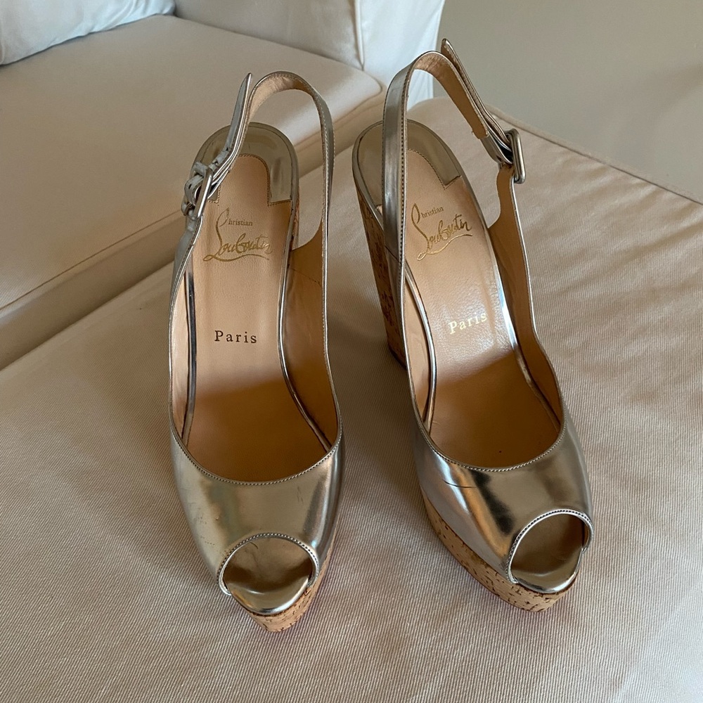 Authentic Christian Louboutin shoes size 8.